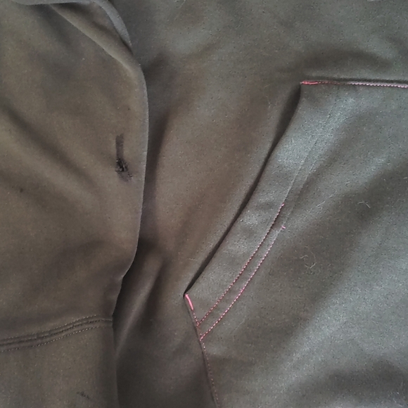 Under Armour semi fitted sweatshirt green & pink - Picture 2 of 4